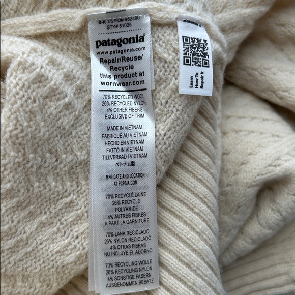 Patagonia Women's Recycled Wool-Blend Crewneck Sweater Size Medium - Picture 7 of 10